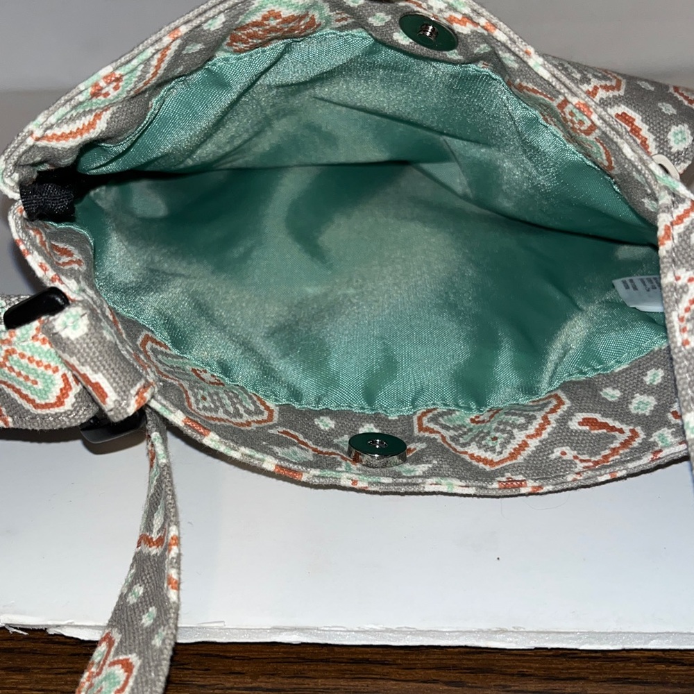 KAVU Multicolor Patterned Shoulder Bag. Previously worn - Picture 3 of 3
